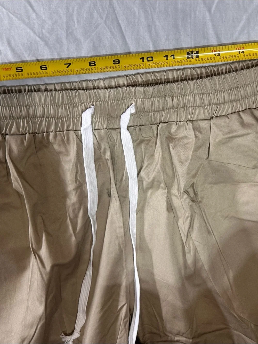 Men's Casual Drawstring Shorts in Khaki